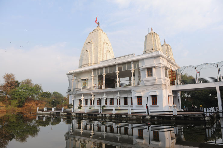 Varanasi Vindhyachal Sitamarhi Triveni Sangam Same day tour